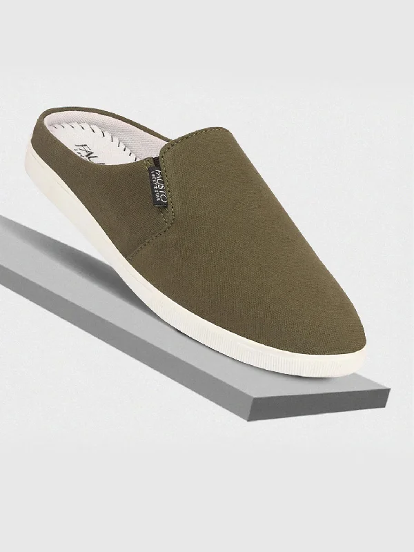 Men's casual shoes with a removable footbed for cleaningMen Olive Green Casual Canvas Slip-On Shoes