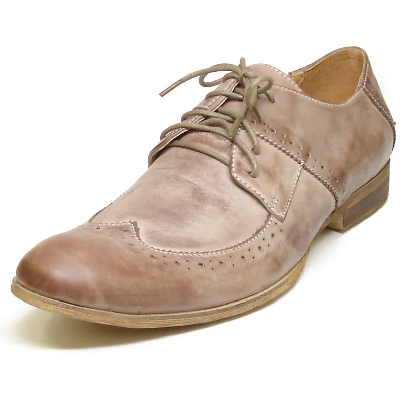 Brogue - perforated men's Oxfords for a traditional lookFiesso FI-7001 Brown Encore Oxfords