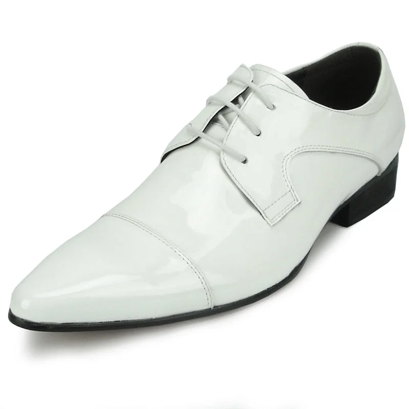 Men's Oxfords with a lace - up closure and a narrow fitFiesso FI-7286 White Patent Lace Up Encore Oxfords