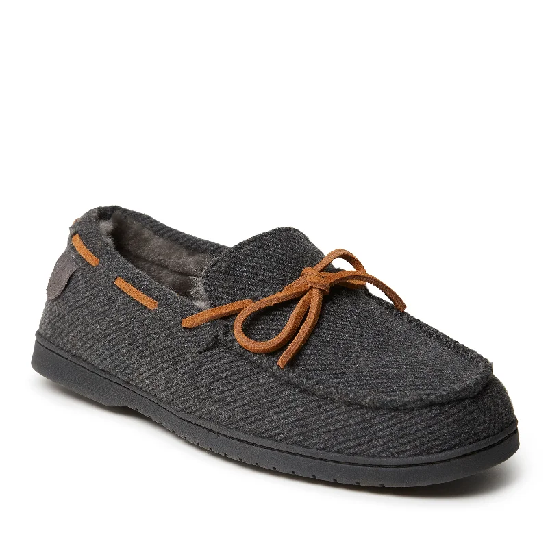 Men's slippers with a stretchy side panel for a better fitFireside By Dearfoams Men's Grafton Microwool and Genuine Shearling Moccasin