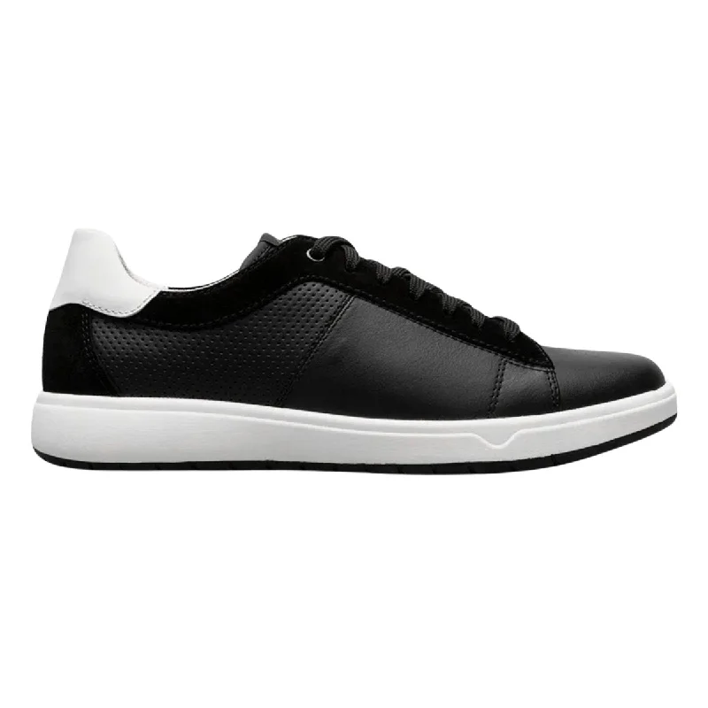 Men's Oxfords with a contrast stitching on the weltFlorsheim Men's Heist Sneaker Black Leather