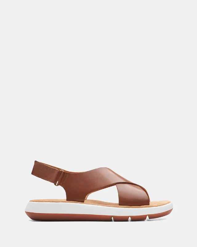 Men's loafers with a decorative buckleJemsa Cross Dark Tan Leather