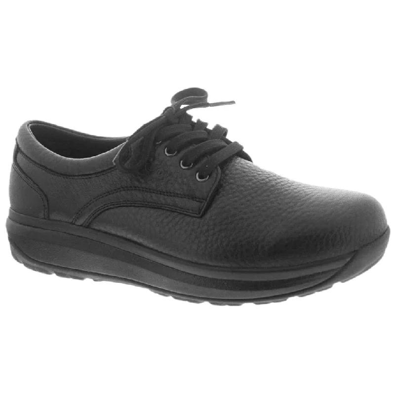 Men's casual shoes with a stretchy side panelMustang II Leather Men's Casual Shoes