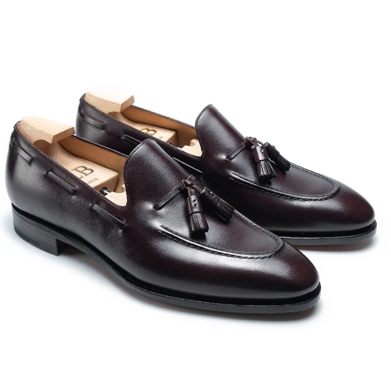 Men's loafers with a pointed toe for a stylish appearance144 ARTISTA
