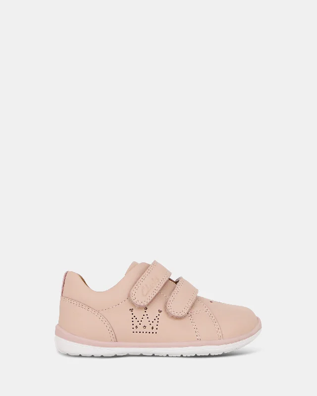 Men's loafers with a smooth leather finishMacy Rose