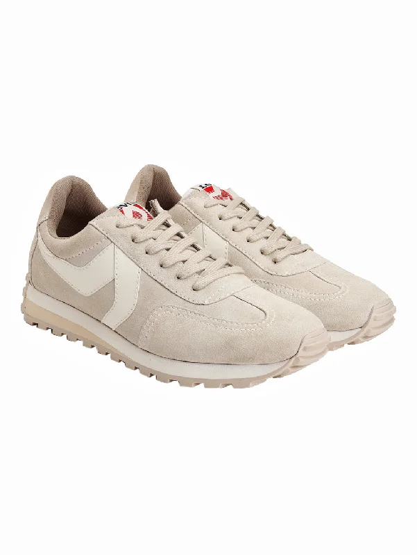 Leather men's casual shoes with a scuffed finishMen's Cream Colorblock Sneakers