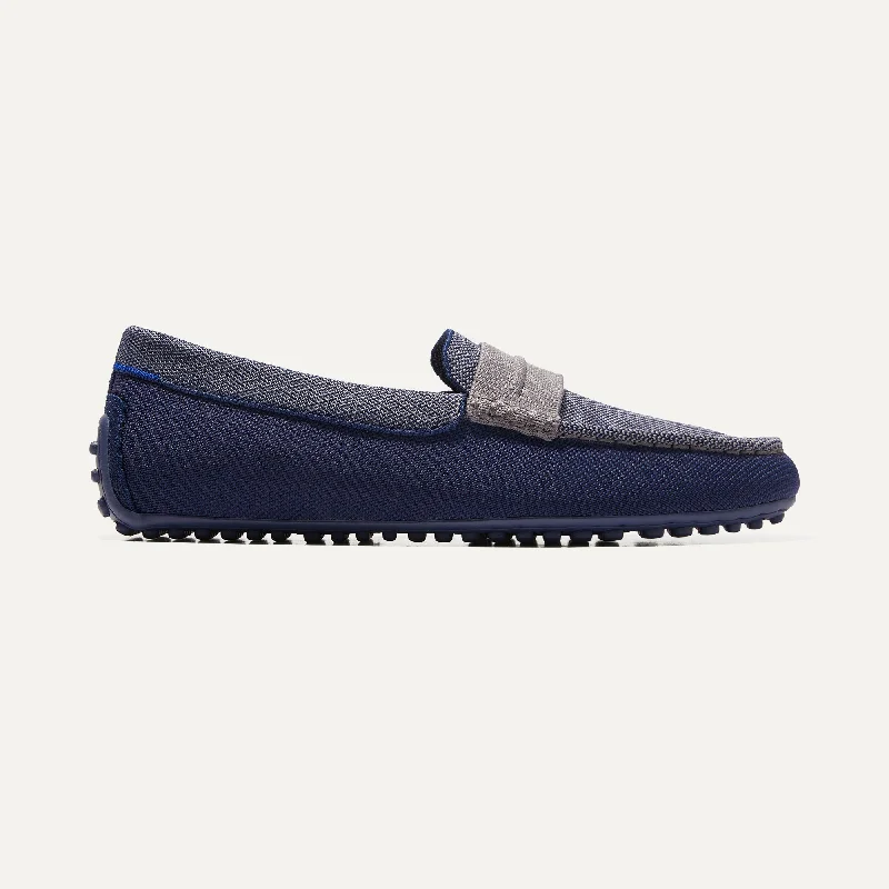 Men's loafers with a stretchy side panel for a better fitThe Driving Loafer - Amalfi Blue