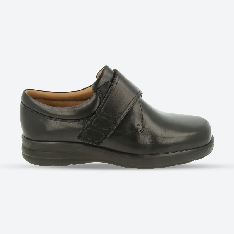 Men's casual shoes with a flexible rubber outsoleMens Wide Fit DB Benny Shoes