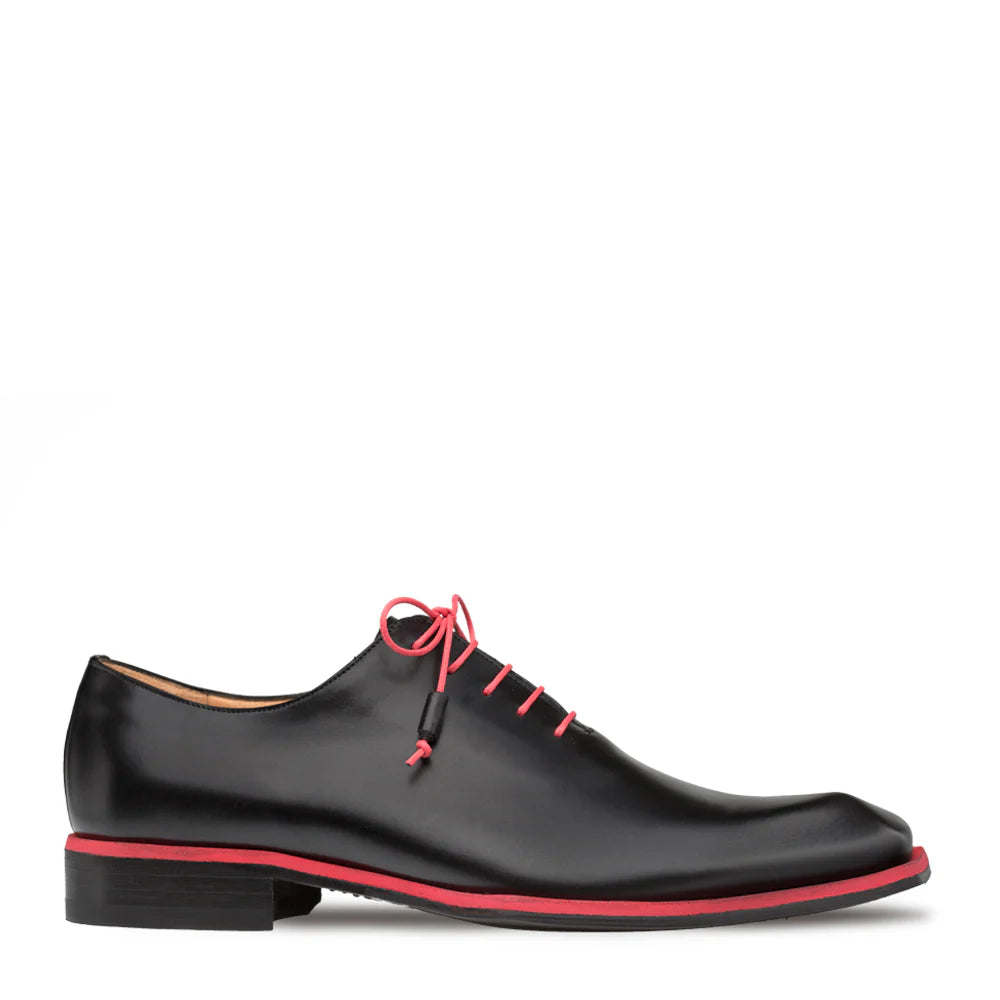 Men's Oxfords with a contrast stitching on the weltMezlan Patina S108 Black Asymmetrical Oxfords