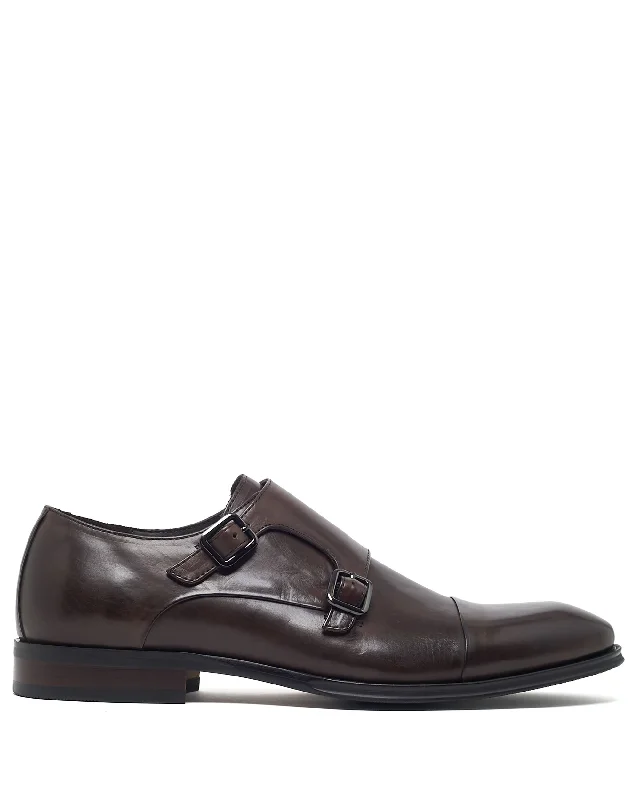 Men's loafers in a neutral color like black or brownMilano Brown Leather