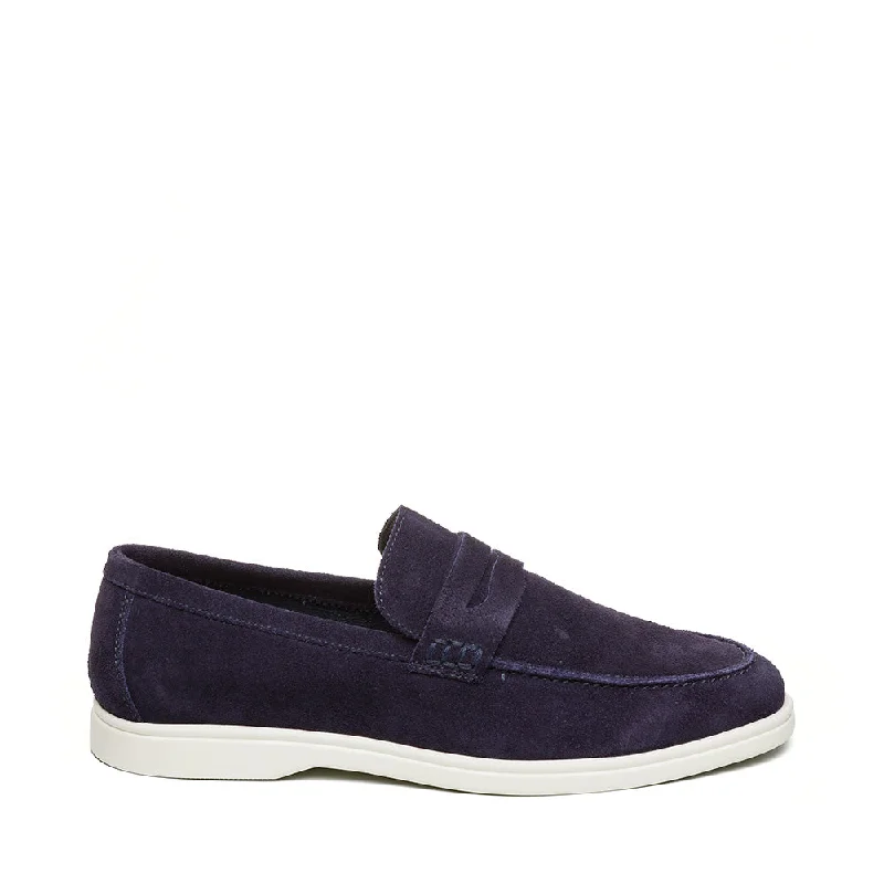 Men's loafers with a stretchy side panel for a better fitMiles Casual Shoe DK NAVY SUEDE