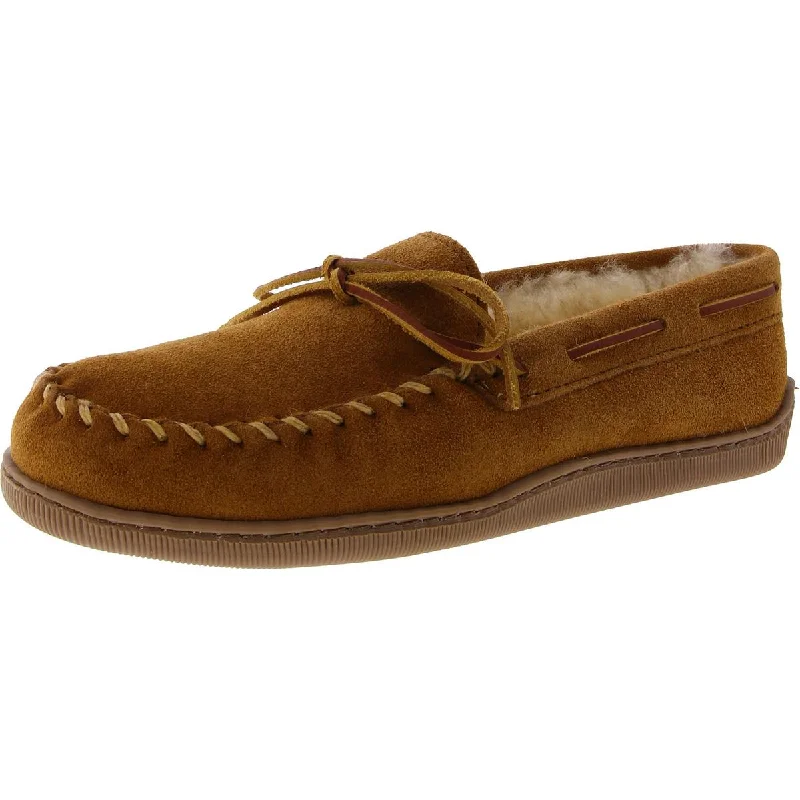 Men's slippers with a decorative pom - pom or tasselMinnetonka Mens Leather Slip On Moccasin Slippers