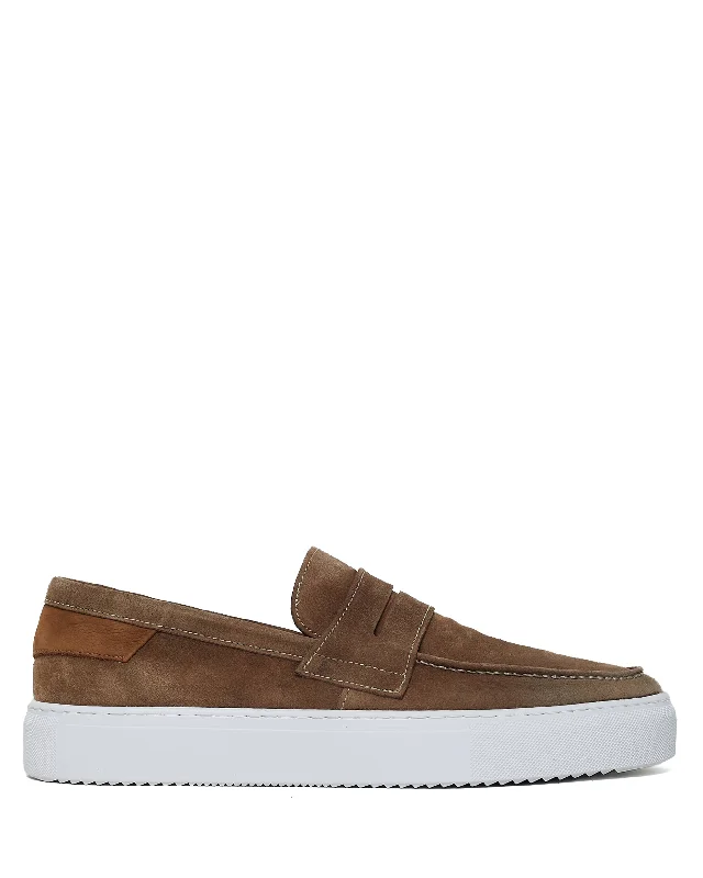 Suede men's loafers for a soft and luxurious feelOllie Suede Beige
