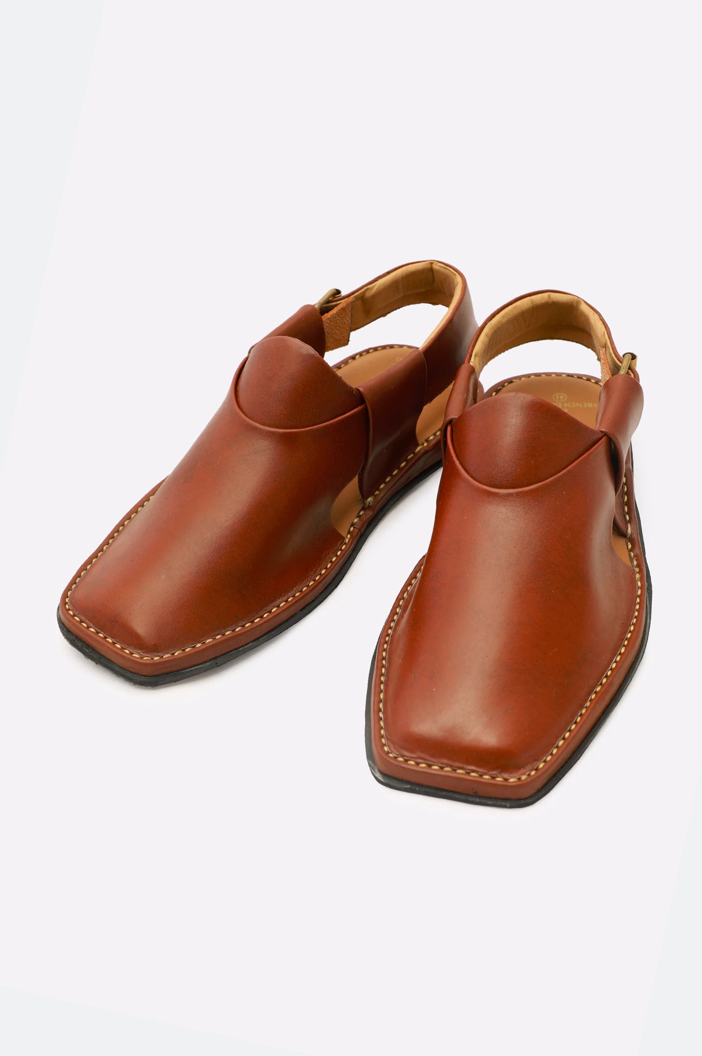 Men's slippers with a pointed toe for a stylish appearanceCasual Peshawari Sandal