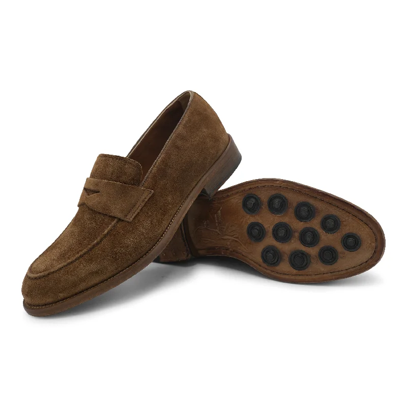 Men's loafers with a smooth leather finishR258 - Cigar Brown Penny Loafer