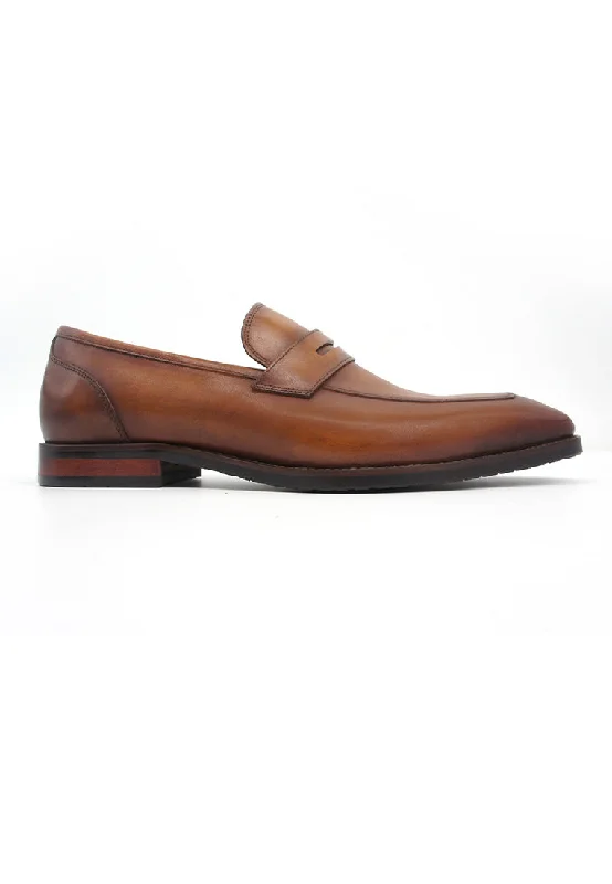 Men's loafers with a leather lining for comfortRad Russel Penny Loafers