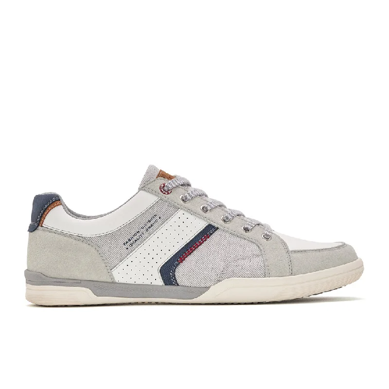 Men's casual shoes with a contrast sole colorOliver