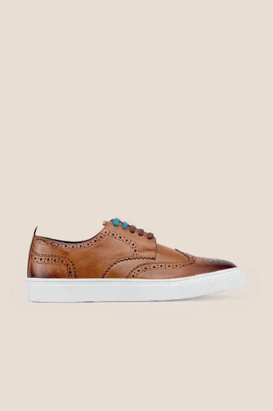 Men's casual shoes with a flexible rubber outsoleStan Cognac