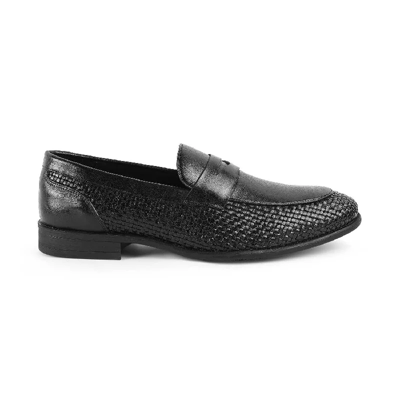 Men's loafers with a leather lacing systemTresmode Jim Black Men's Leather Penny Loafers