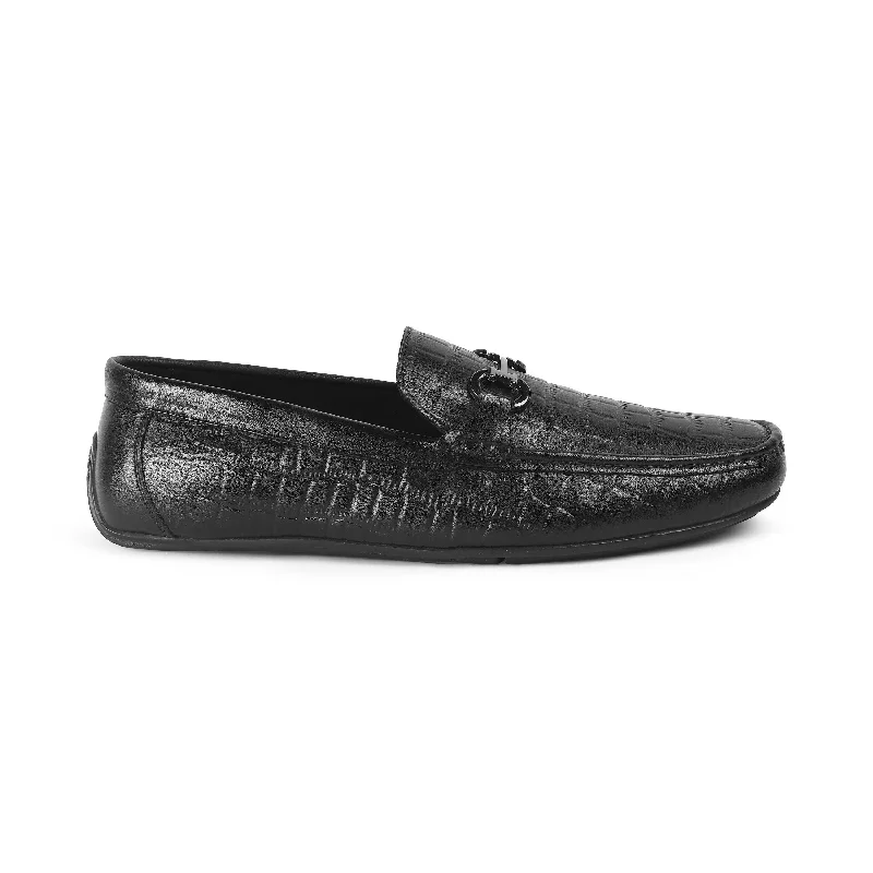 Slip - on men's loafers for easy wearTresmode Oxile Black Men's Textured Leather Loafers