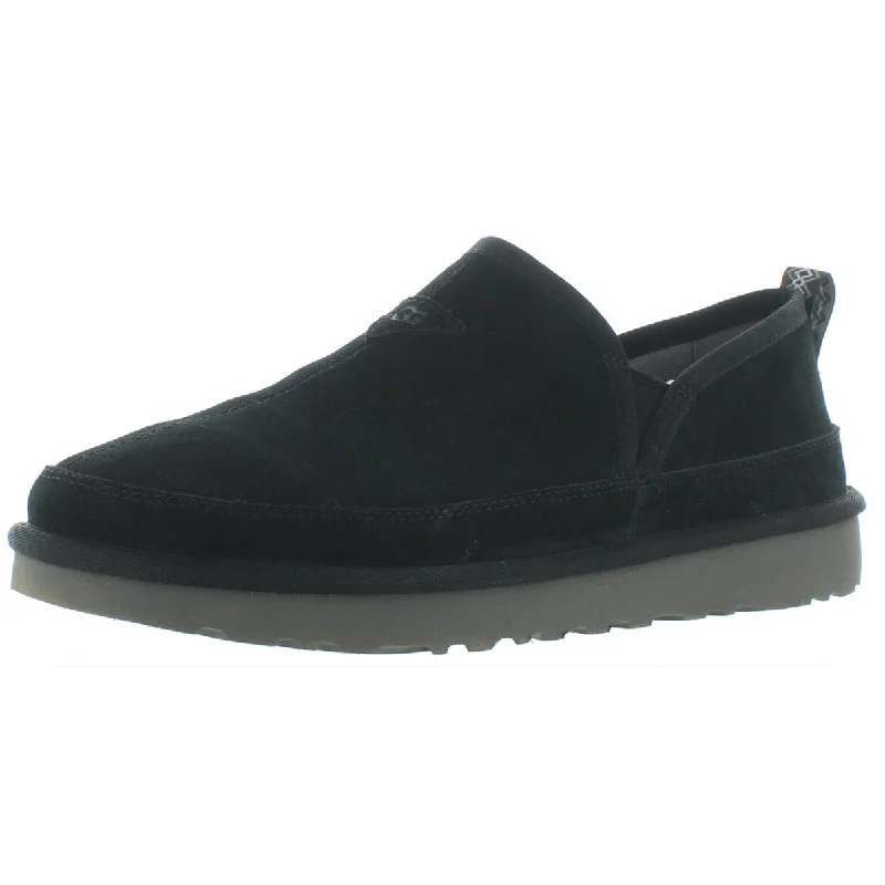 Men's slippers with a stretchy side panel for a better fitUgg Mens Romeo Suede Shearling Lined Booties