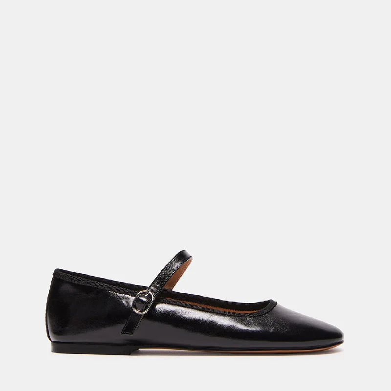 Men's loafers with a rubber sole for durabilityVINETTA BLACK LEATHER