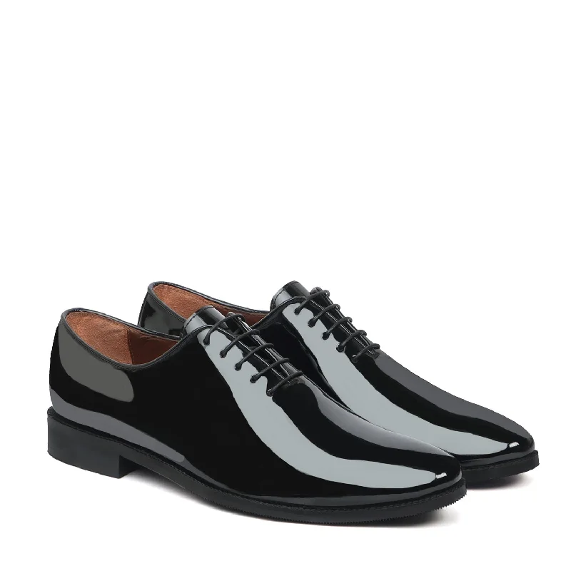 Men's Oxfords with a contrast stitching on the weltBlack Patent Whole Cut/One-Piece Oxford Leather Lace-Up Shoes For Men By Brune & Bareskin