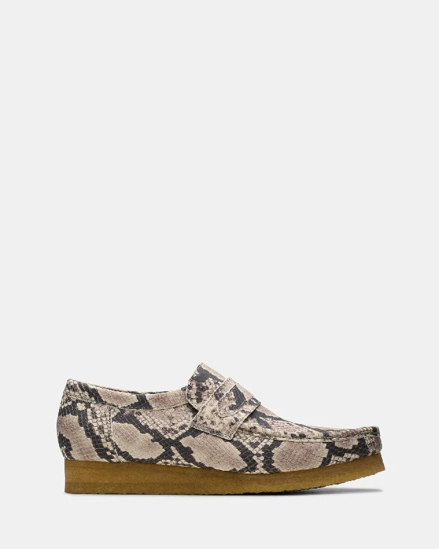 Men's loafers with a pointed toe for a stylish appearanceWALLABEE LOAFER (M) Grey Snake Lea