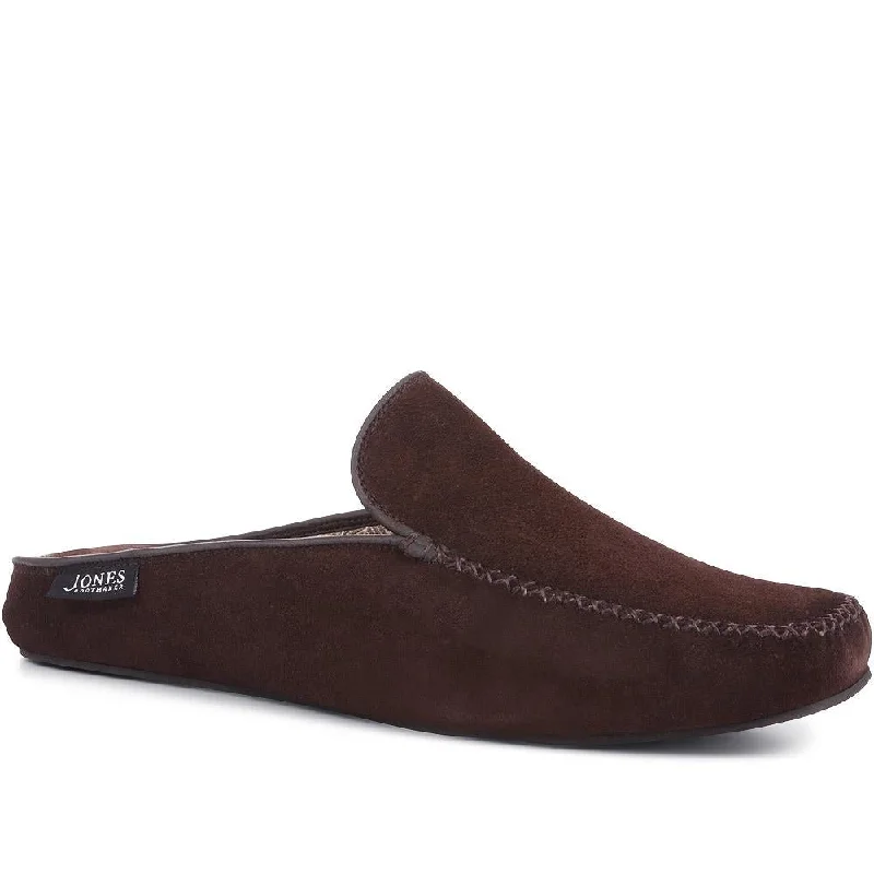Men's casual shoes with a logo patch on the tongueYarmouth Leather Moccasin Slippers - YARMOUTH / 323 048