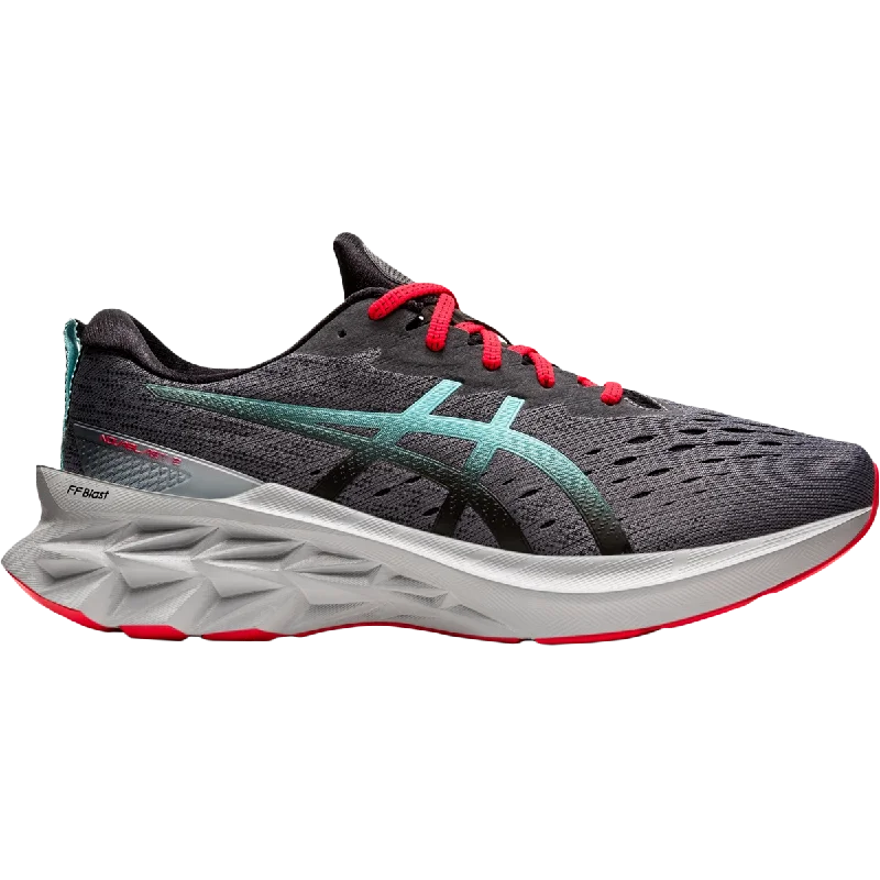 Men's lightweight running shoes with a mesh upperMen's NovaBlast 2
