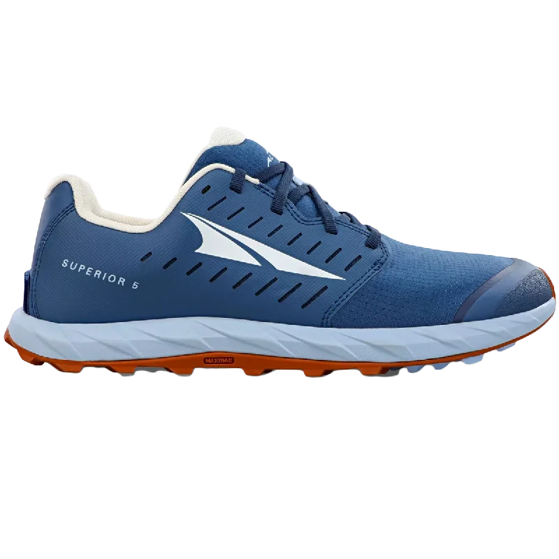 Men's running shoes with a brightly colored designMen's Superior 5