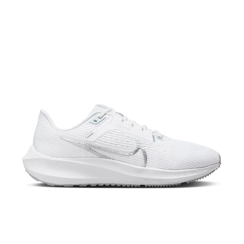 Reflective men's running shoes for low - light visibilityWomen's Nike Air Zoom Pegasus 40