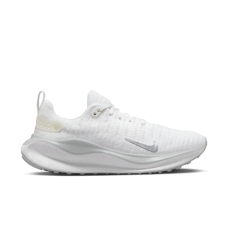 Men's running shoes with a removable insole for customizationWomen's Nike React Infinity Run