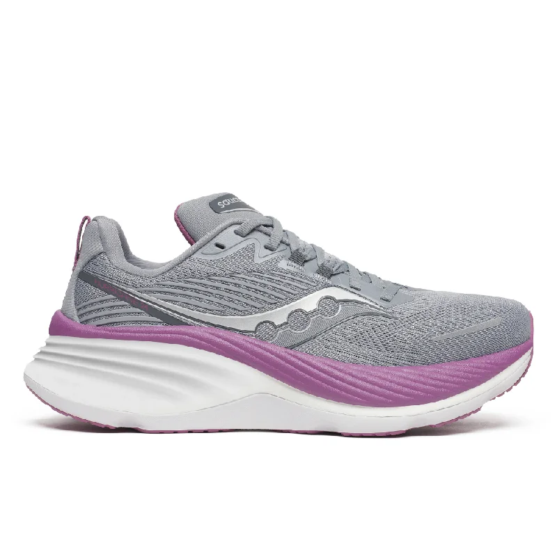 Men's running shoes with a padded heel collarWomen's Saucony Hurricane 24