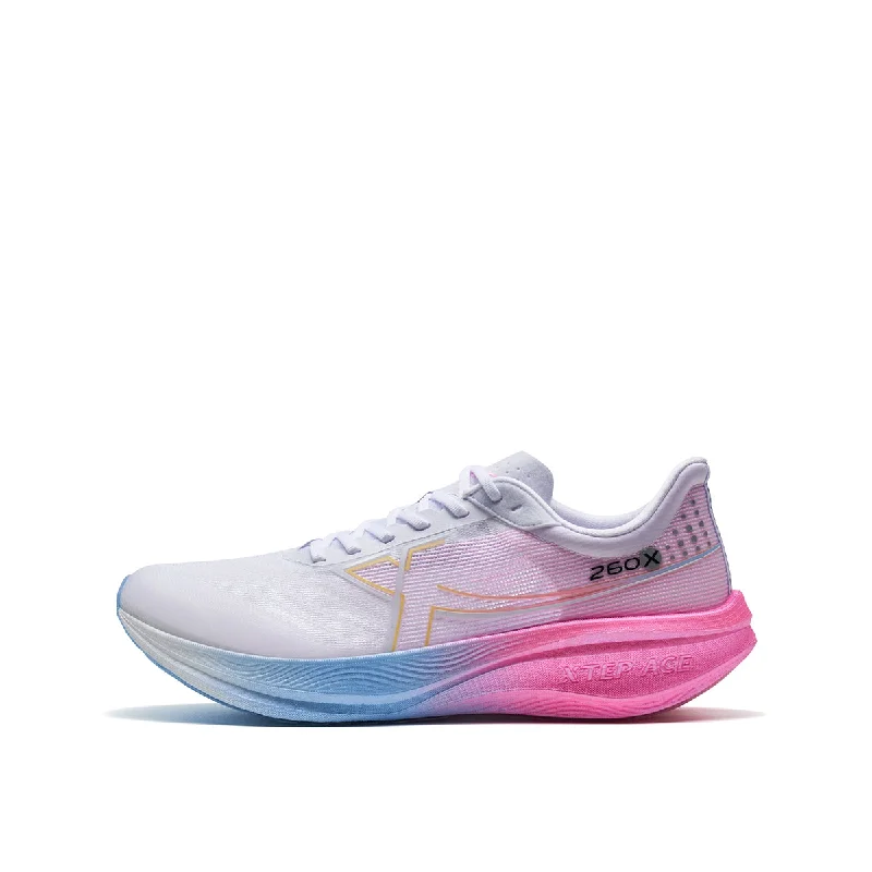 Men's running shoes with a traction - optimized outsoleXTEP Men's 260X Running Shoes