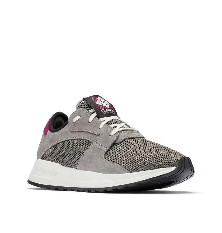 Men's walking shoes with a brightly colored designWildone™ Generation Shoe - Dark Grey