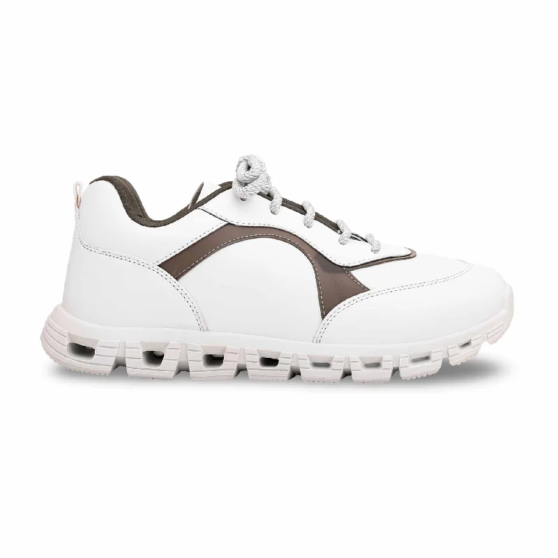 Men's sneakers with a chunky sole for a trendy lookGreen Casual Sneaker AT7314