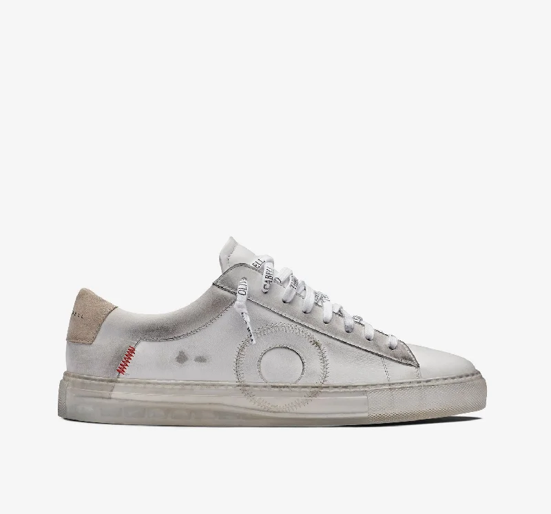 Men's sneakers with a wide toe box for comfortLow 1 | Ghost