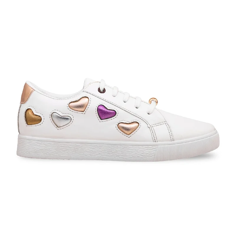 Men's sneakers with a leather lining for breathabilityWhite Casual Sneaker AT7275