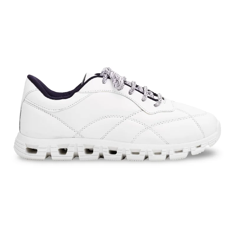 Leather men's sneakers with a low - top designWomen White Sneaker AT7318