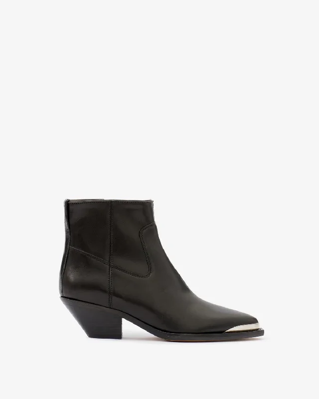 Men's ankle boots with a double - buckle strapAdnae boots