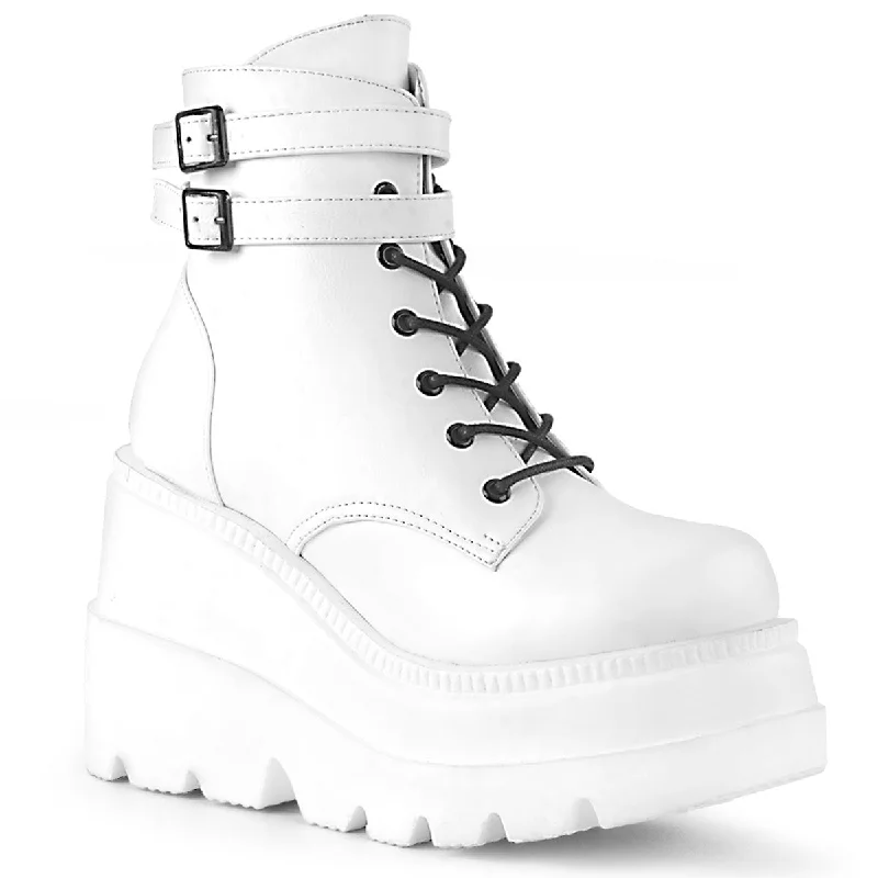 Suede men's ankle boots with a classic buckle designShaker-52