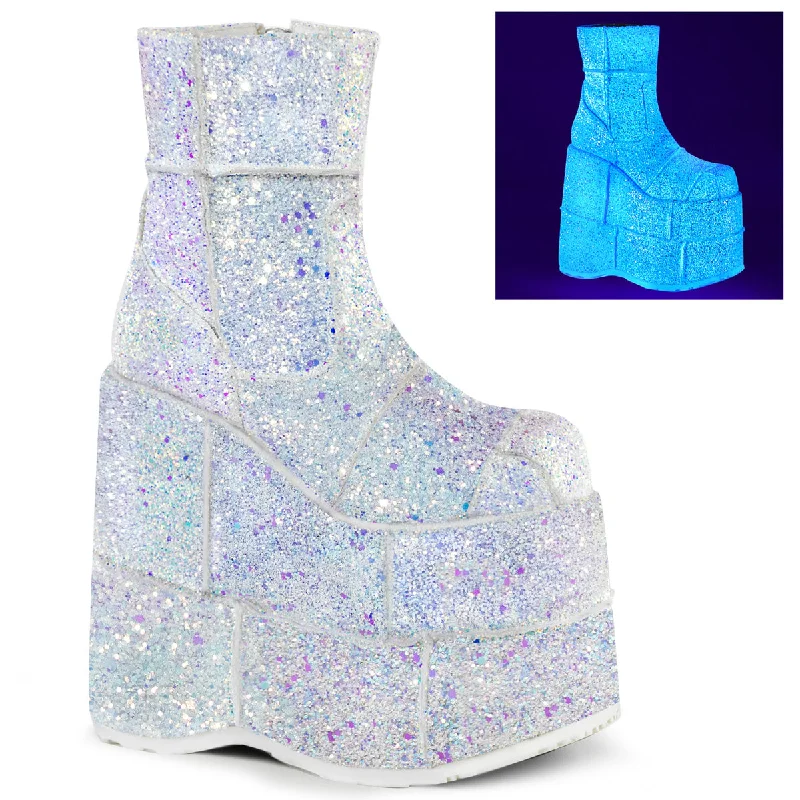 Lace - up men's ankle boots with a distressed finishStack-201G