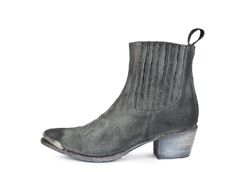 Men's western boots with a tooled leather design on the shaft11951 Lia
