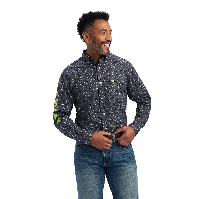 Men's western boots with a concho - studded strap and a pointed toeAriat® Team Murray Men's Western  Shirt - Charcoal