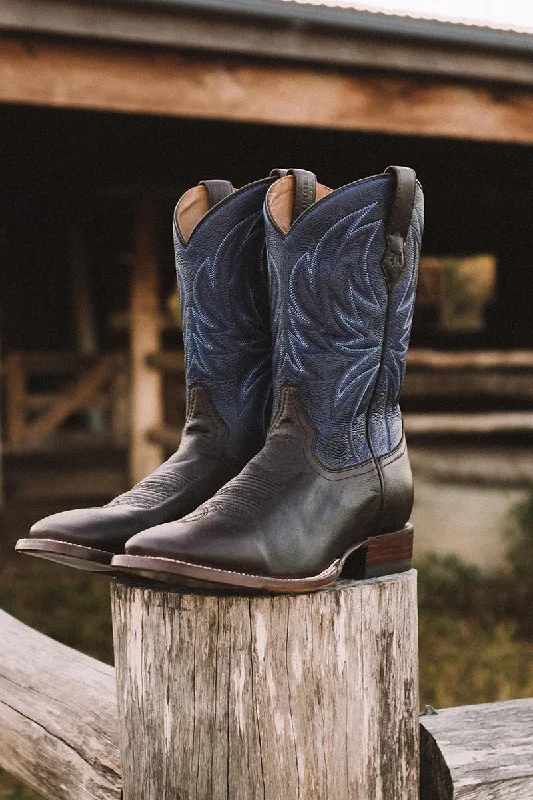 Western - style men's boots with intricate tooling and stitchingLongreach Mens Boot - Blue