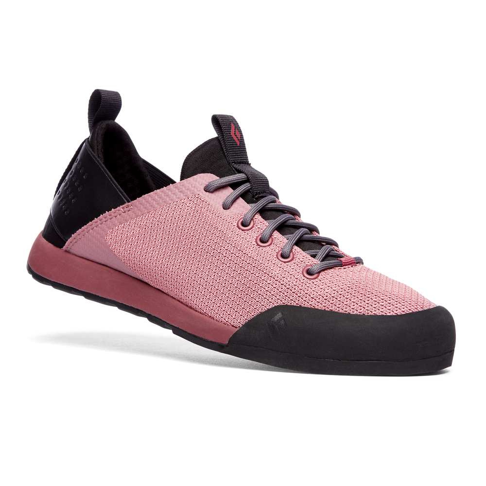 Men's hiking boots with a tough outer shellSession Approach Shoes (Women's)