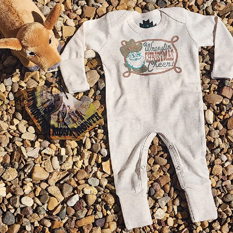 Men's western boots with a suede shaft and a leather soleWranglin Christmas Cheer Infant Jumpsuit