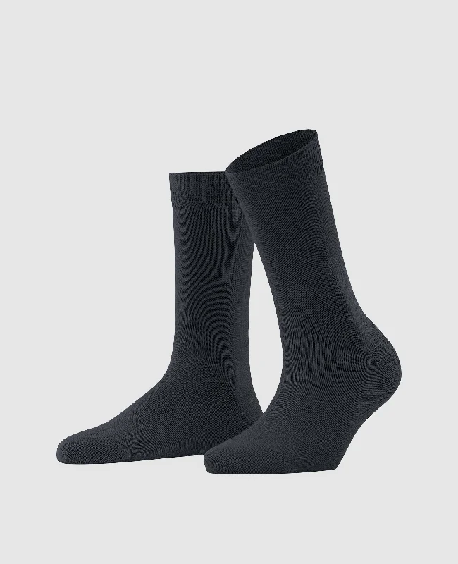 Breathable men's boat shoes for all - day wearFalke Family Women Socks - Dark Navy