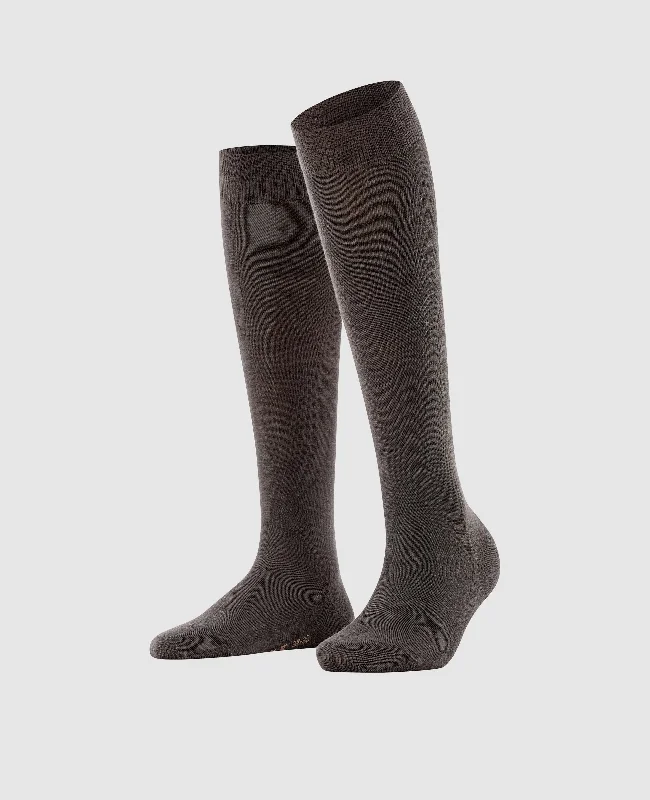 Men's boat shoes with a moc - toe designFalke Softmerino Women Knee-high Tights - Dark Brown